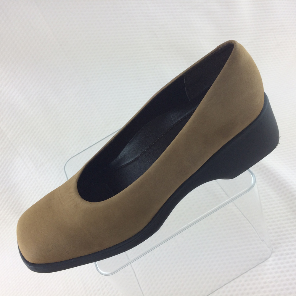 Rockport Tan & Black Nubuck Leather Slip On